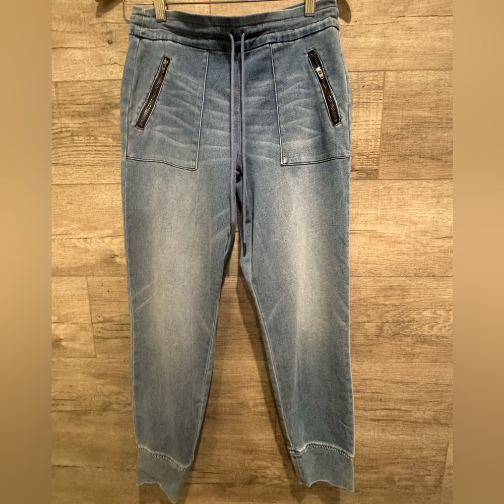 Level 99 Just Dance Joggers with Zipper Details